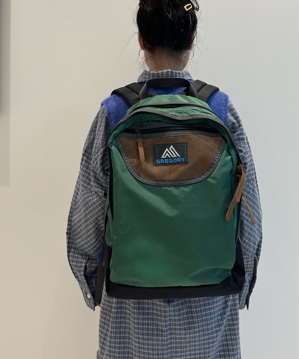 清水 彩乃さんの「BEAMS WOMEN｜【別注】GREGORY / VINTAGE DITCH DAY」を使ったコーディネート