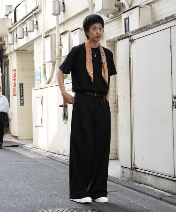 rogiさんの「BEAMS WOMEN｜【別注】adidas / SUPERSTAR II WHITE」を使ったコーディネート