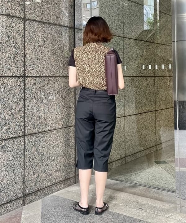 水野 萌香さんの「BEAMS WOMEN｜ストレッチ カプリ パンツ」を使ったコーディネート