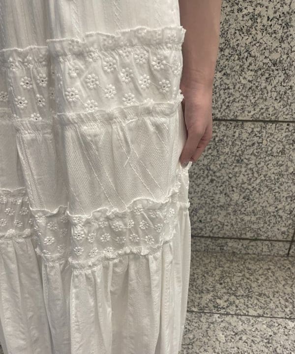 加歩さんの「BEAMS WOMEN｜カモフラ パターン ガーターベルト トップス」を使ったコーディネート