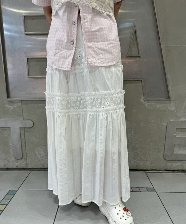 リズさんの「BEAMS WOMEN｜スパンコール バッグ」を使ったコーディネート