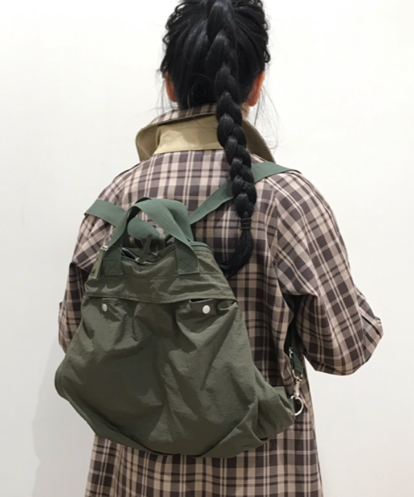 MAYURIさんの「BEAMS WOMEN｜BEAMS BOY / ラメ リブ クルー ソックス NEW」を使ったコーディネート