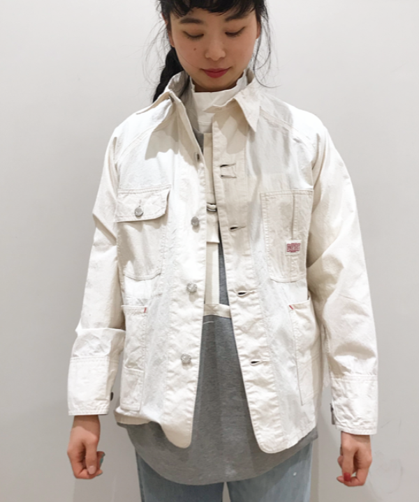 MAYURIさんの「BEAMS WOMEN｜BEAMS BOY / ラメ リブ クルー ソックス NEW」を使ったコーディネート