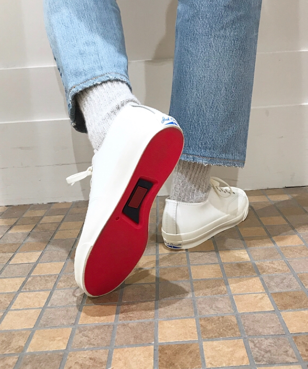 MAYURIさんの「BEAMS WOMEN｜BEAMS BOY / ラメ リブ クルー ソックス NEW」を使ったコーディネート