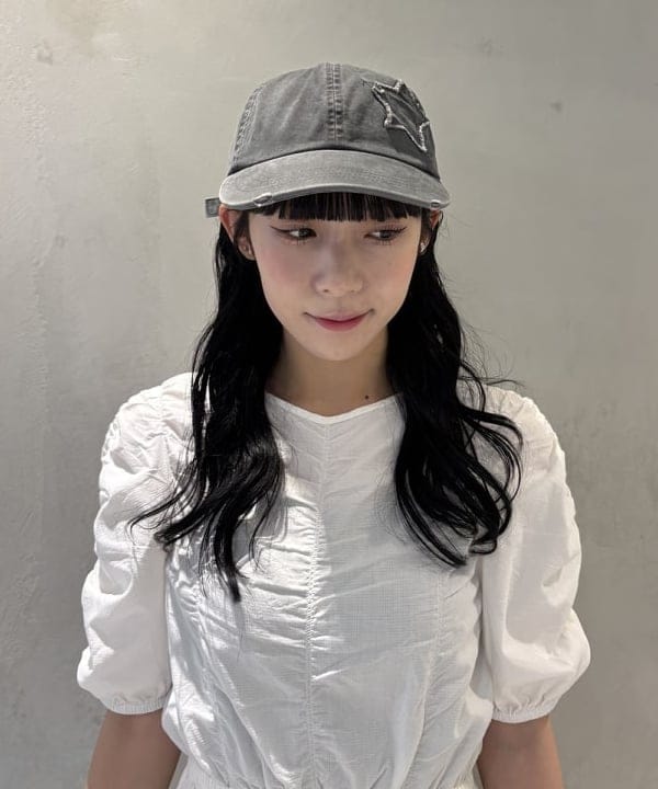 松田 陽茉莉さんの「BEAMS WOMEN｜ne Quittez pas / ドビー シャーリング ワンピース」を使ったコーディネート