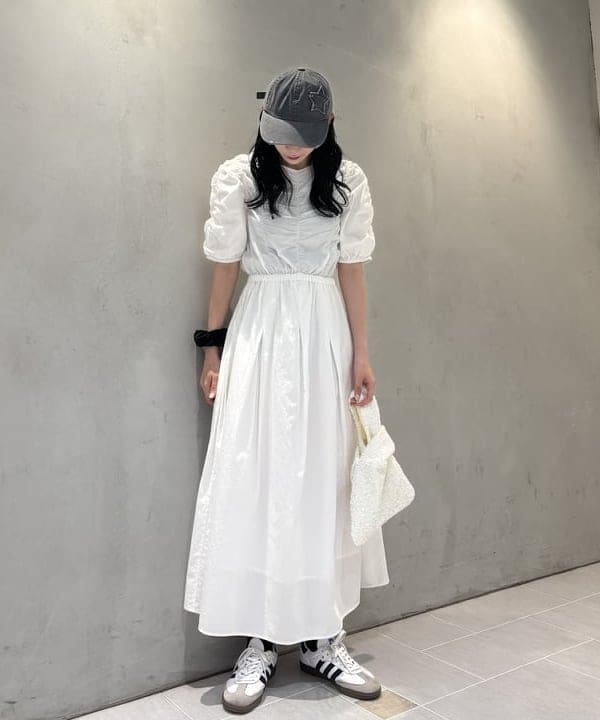 松田 陽茉莉さんの「BEAMS WOMEN｜ne Quittez pas / ドビー シャーリング ワンピース」を使ったコーディネート