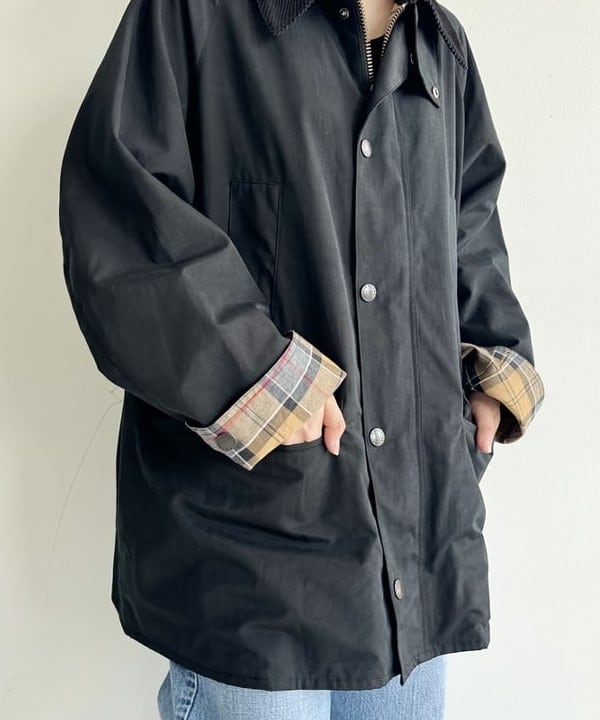 大川 美咲さんの「BEAMS WOMEN｜【別注】Barbour / BEDALE ジャケット」を使ったコーディネート