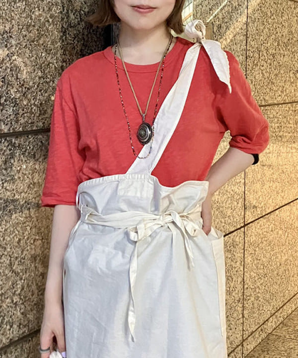 小原 もこさんの「BEAMS WOMEN｜【別注】Healthknit / ソフト スラブ Tシャツ」を使ったコーディネート