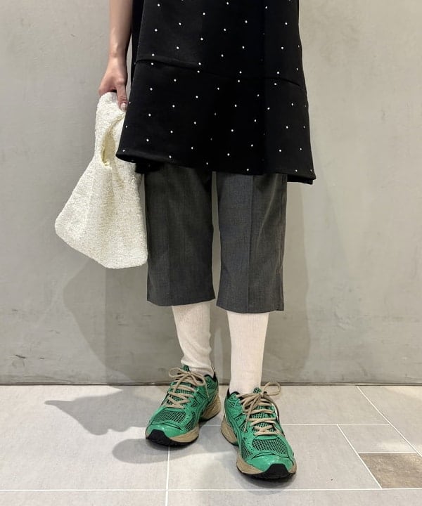 amaさんの「BEAMS WOMEN｜ドットプリント ミニ キャミワンピース」を使ったコーディネート