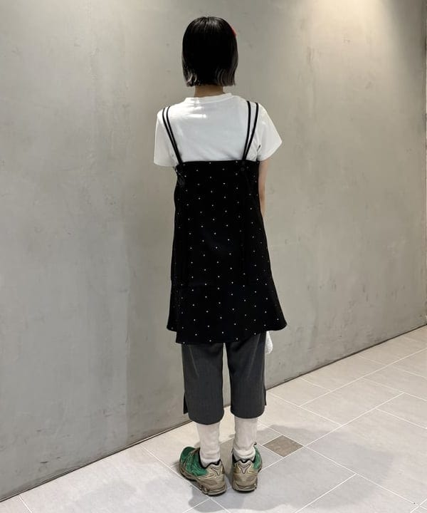 amaさんの「BEAMS WOMEN｜ドットプリント ミニ キャミワンピース」を使ったコーディネート