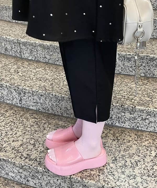 まゆちゃんさんの「BEAMS WOMEN｜ドットプリント ミニ キャミワンピース」を使ったコーディネート