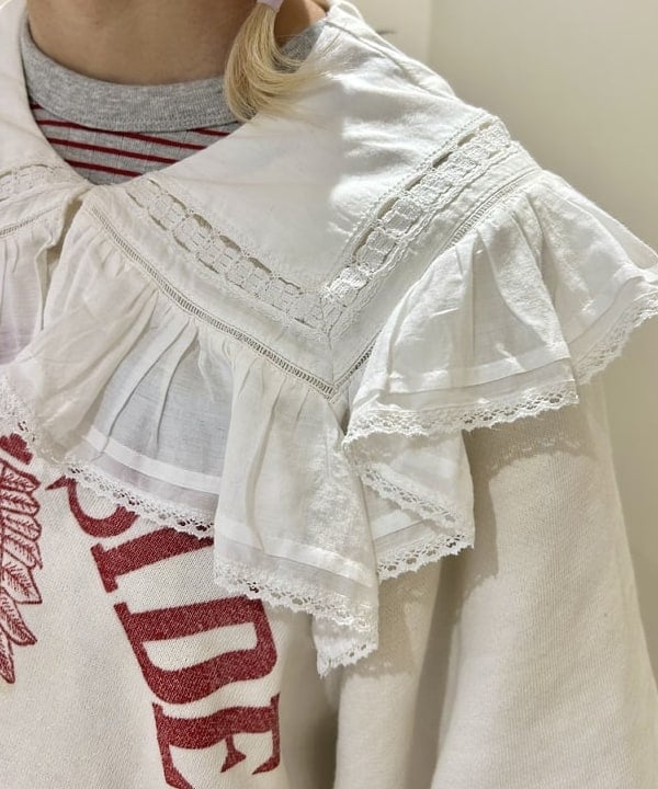 MATSUMOTO AMIさんの「BEAMS WOMEN｜ヴィンテージ レース ノースリーブ ワンピース」を使ったコーディネート