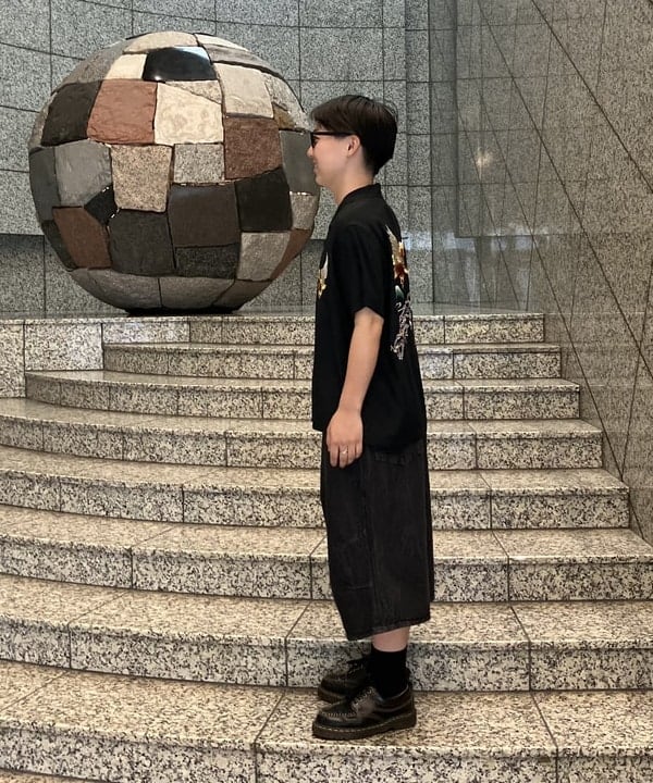 赤羽 花さんの「BEAMS WOMEN｜【別注】テーラー東洋 / SUKA SHIRT」を使ったコーディネート