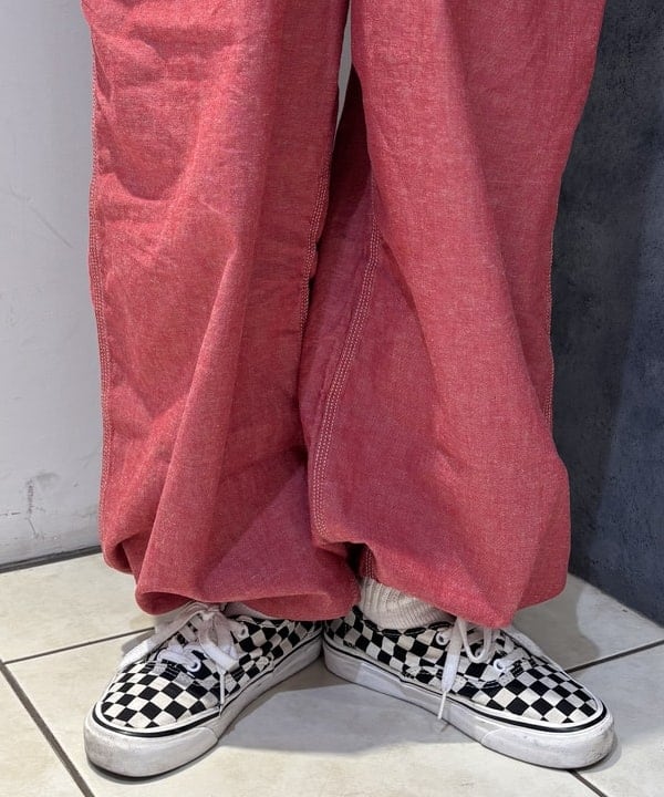 葵さんの「BEAMS WOMEN｜ダンガリー サロペット」を使ったコーディネート