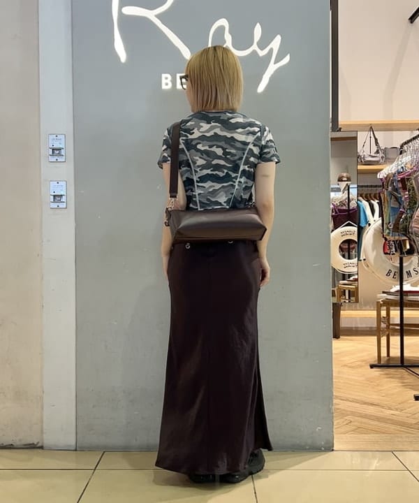 ナカノ アイさんの「BEAMS WOMEN｜カモフラ パターン ガーターベルト トップス」を使ったコーディネート