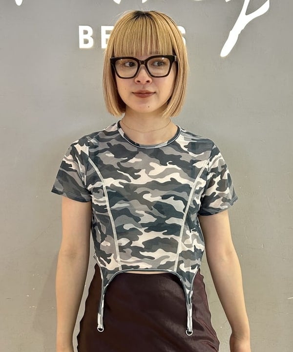 ナカノ アイさんの「BEAMS WOMEN｜カモフラ パターン ガーターベルト トップス」を使ったコーディネート