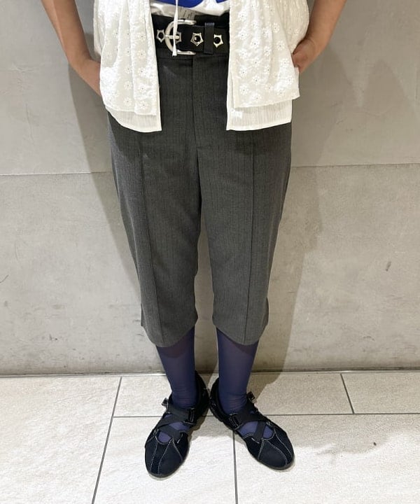 SAEさんの「BEAMS WOMEN｜ストレッチ カプリ パンツ」を使ったコーディネート