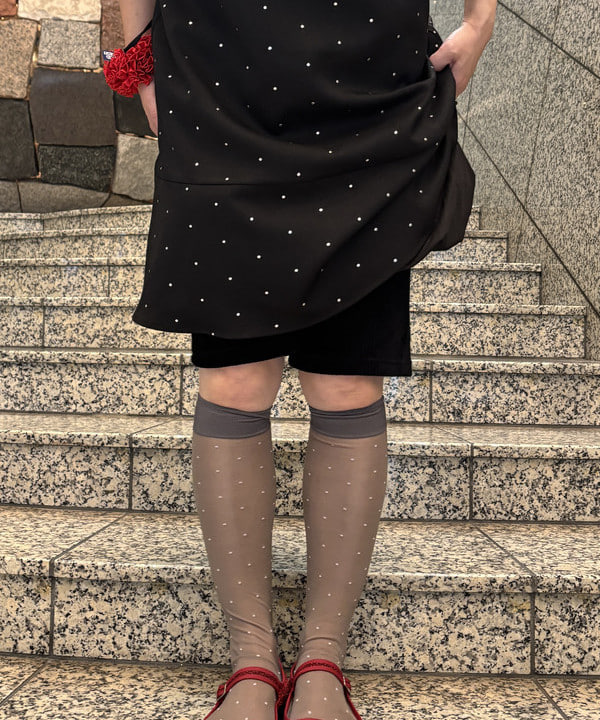 YABUさんの「BEAMS WOMEN｜ドットプリント ミニ キャミワンピース」を使ったコーディネート