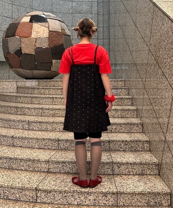 YABUさんの「BEAMS WOMEN｜ドットプリント ミニ キャミワンピース」を使ったコーディネート