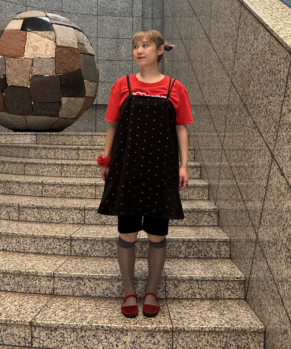 YABUさんの「BEAMS WOMEN｜ドットプリント ミニ キャミワンピース」を使ったコーディネート