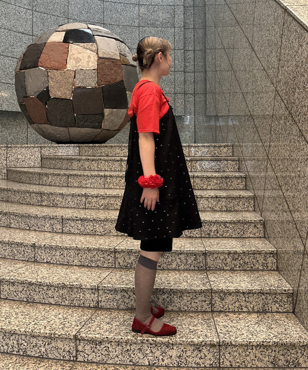 YABUさんの「BEAMS WOMEN｜ドットプリント ミニ キャミワンピース」を使ったコーディネート