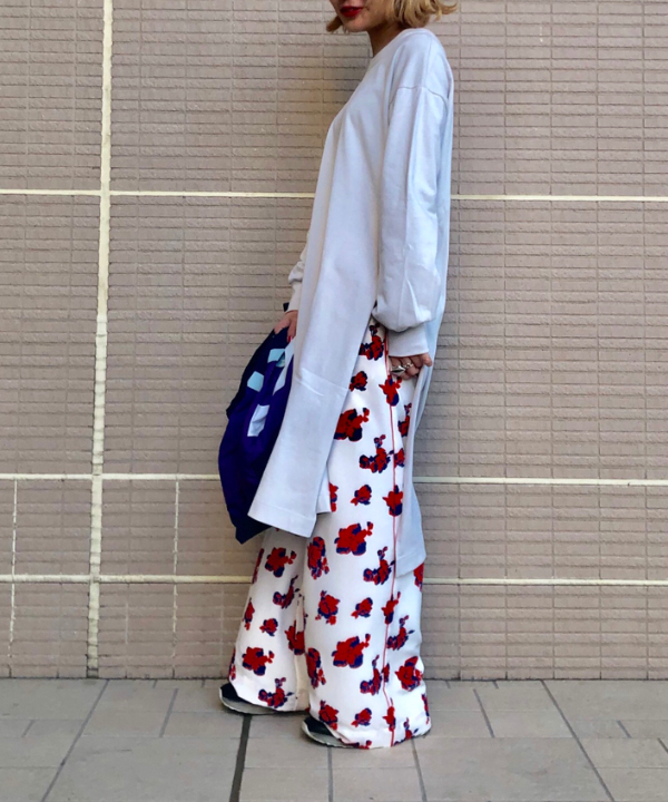 カワグチ シオリさんの「BEAMS WOMEN｜」を使ったコーディネート