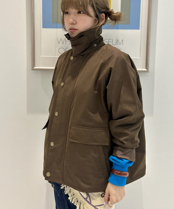 小原 もこさんの「BEAMS WOMEN｜ボーイ メッセージ ロングスリーブ Tシャツ」を使ったコーディネート