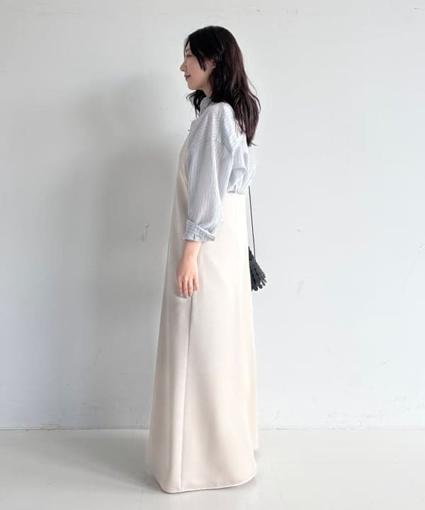 坂本 涼花さんの「BEAMS WOMEN｜AK+1 / シアー ストライプ シャツ」を使ったコーディネート