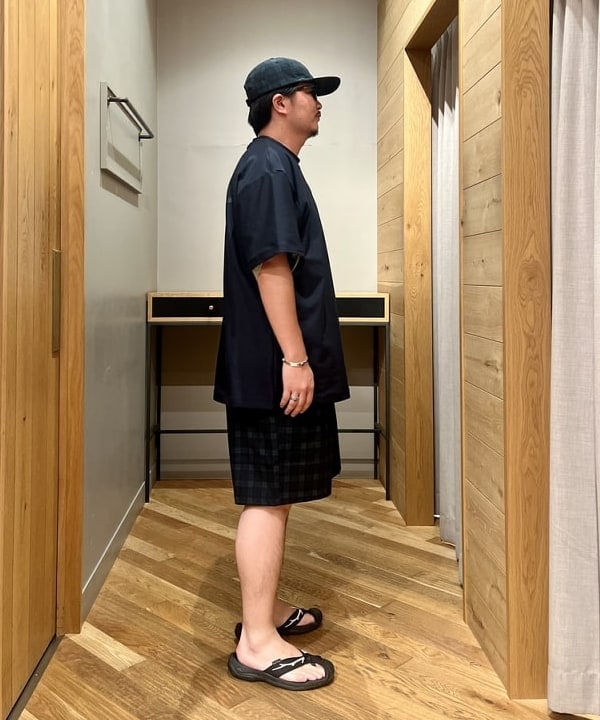 新里 京介さんの「BEAMS WOMEN｜【別注】Speedo / CAP 25SS」を使ったコーディネート