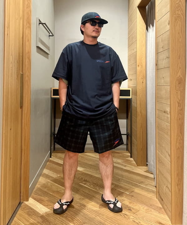 新里 京介さんの「BEAMS WOMEN｜【別注】Speedo / CAP 25SS」を使ったコーディネート