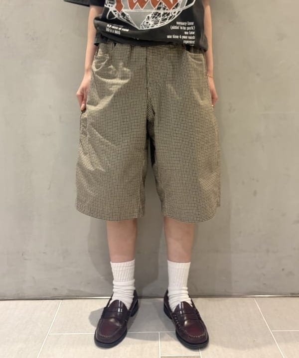 りりさんの「BEAMS WOMEN｜【別注】Gramicci / チェック ショーツ」を使ったコーディネート