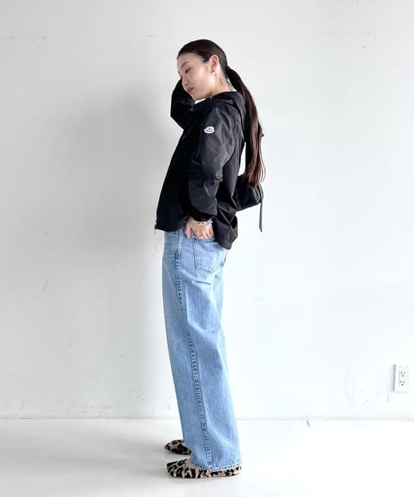 隈元 楓さんの「BEAMS WOMEN｜【別注】upper hights / THE NIECE MIDRISE デニムパンツ」を使ったコーディネート