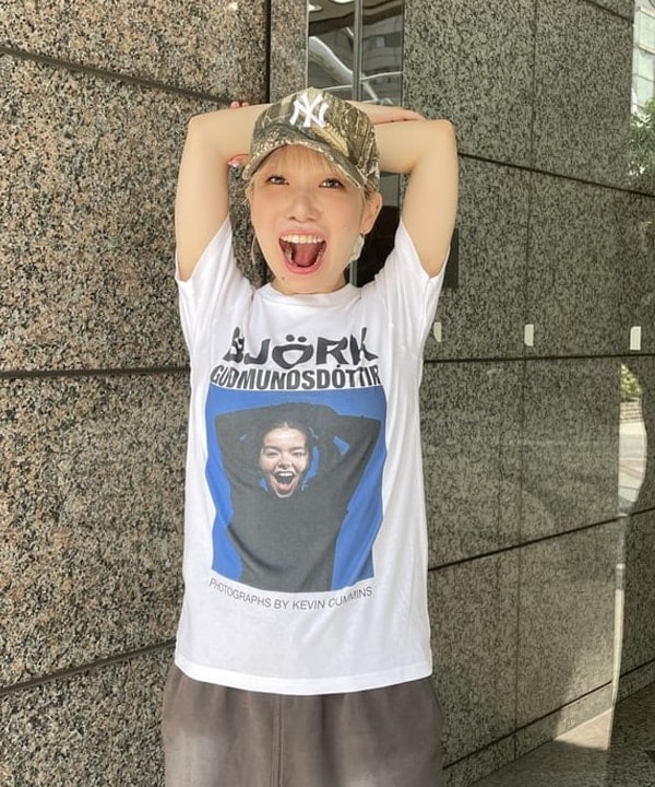 まゆちゃんさんの「BEAMS WOMEN｜スタンドカラー ジップ ベスト」を使ったコーディネート