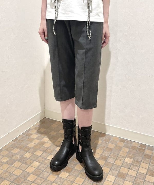 加歩さんの「BEAMS WOMEN｜FRED PERRY / The Twin Tipped Fred Perry Shirt」を使ったコーディネート