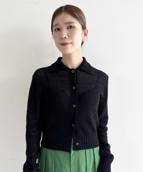 AONO SHIKAMAさんの「BEAMS WOMEN｜AK+1 / ポロカラーショート カーディガン」を使ったコーディネート