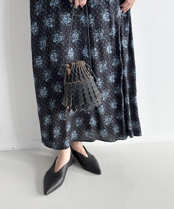 AONO SHIKAMAさんの「BEAMS WOMEN｜ne Quittez pas / ポピープリント ヨーク ワンピース」を使ったコーディネート