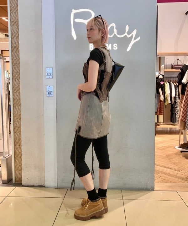 イトウミサキさんの「BEAMS WOMEN｜ワイド 2WAY バッグ」を使ったコーディネート