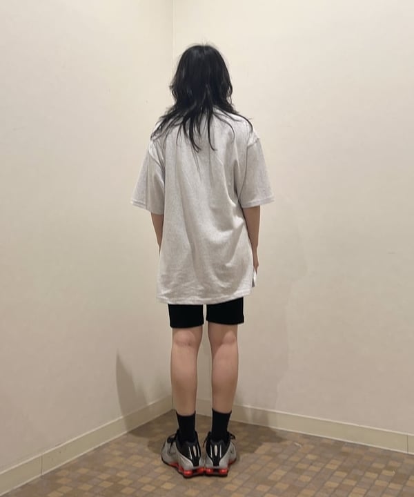 Sakiさんの「BEAMS WOMEN｜カット コーデュロイ バイカー ショーツ」を使ったコーディネート