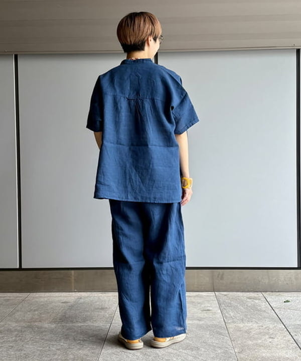 みりさんの「KEEN / UNEEK サンダル」を使ったコーディネート