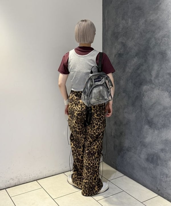 yokoyama shionさんの「BEAMS WOMEN｜ボーイ ベーシック Tシャツ」を使ったコーディネート