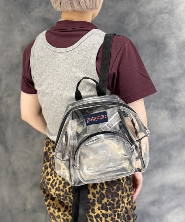 yokoyama shionさんの「BEAMS WOMEN｜ボーイ ベーシック Tシャツ」を使ったコーディネート