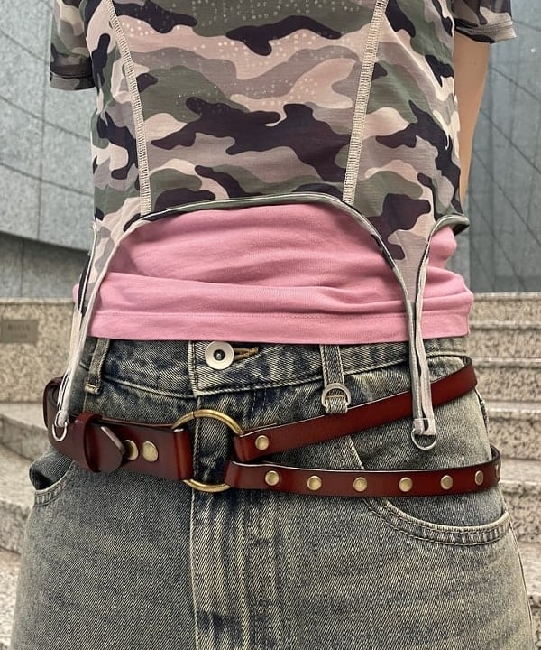 まゆちゃんさんの「BEAMS WOMEN｜カモフラ パターン ガーターベルト トップス」を使ったコーディネート