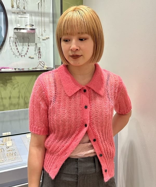 ナカノ アイさんの「BEAMS WOMEN｜シャギー メッシュ ポロ カーディガン」を使ったコーディネート