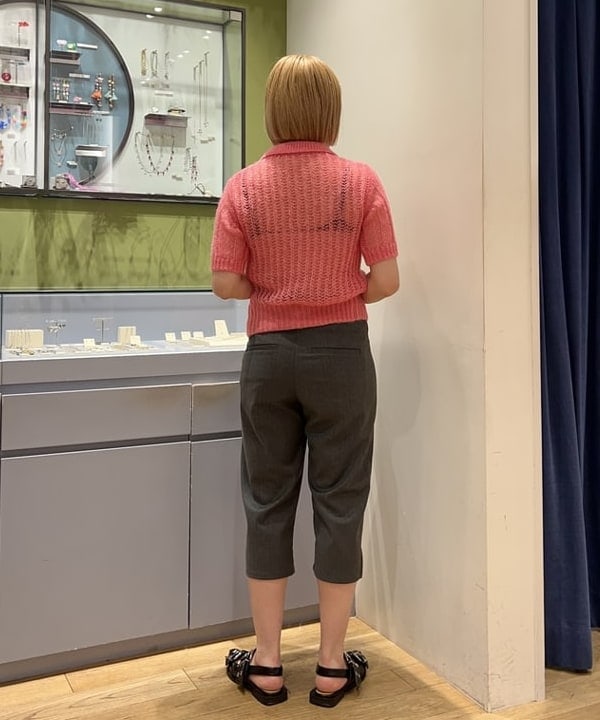 ナカノ アイさんの「BEAMS WOMEN｜シャギー メッシュ ポロ カーディガン」を使ったコーディネート