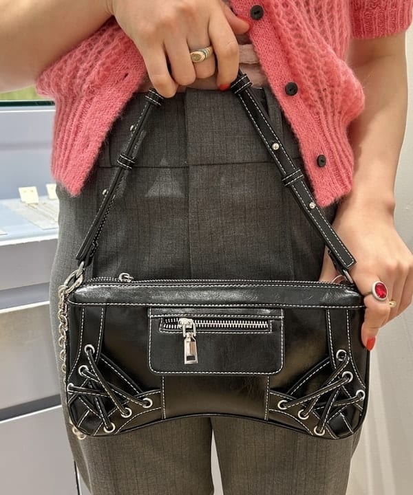 ナカノ アイさんの「BEAMS WOMEN｜シャギー メッシュ ポロ カーディガン」を使ったコーディネート