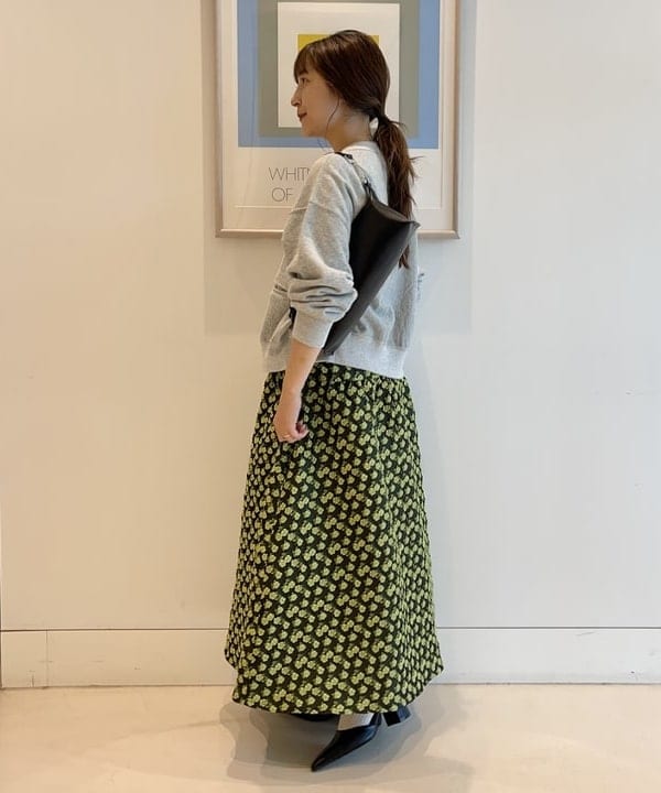 大木さんの「BEAMS WOMEN｜【別注】Champion / リバースウィーブ(R) カーディガン」を使ったコーディネート