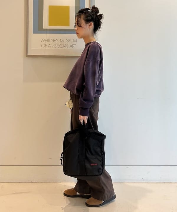 清水 彩乃さんの「BEAMS WOMEN｜【別注】BRIEFING / ミリタリー キット バッグ」を使ったコーディネート