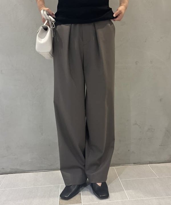 野村 美紅さんの「BEAMS WOMEN｜シアー ニット プルオーバー」を使ったコーディネート