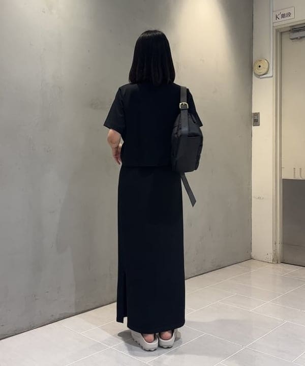 野村 美紅さんの「BEAMS WOMEN｜モックネック ショート Tシャツ」を使ったコーディネート