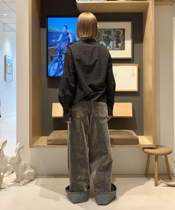 Hazukiさんの「BEAMS WOMEN｜フロッキー デニム ワイド パンツ」を使ったコーディネート